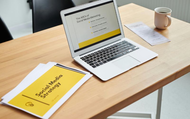 Social Media Marketing and Branding