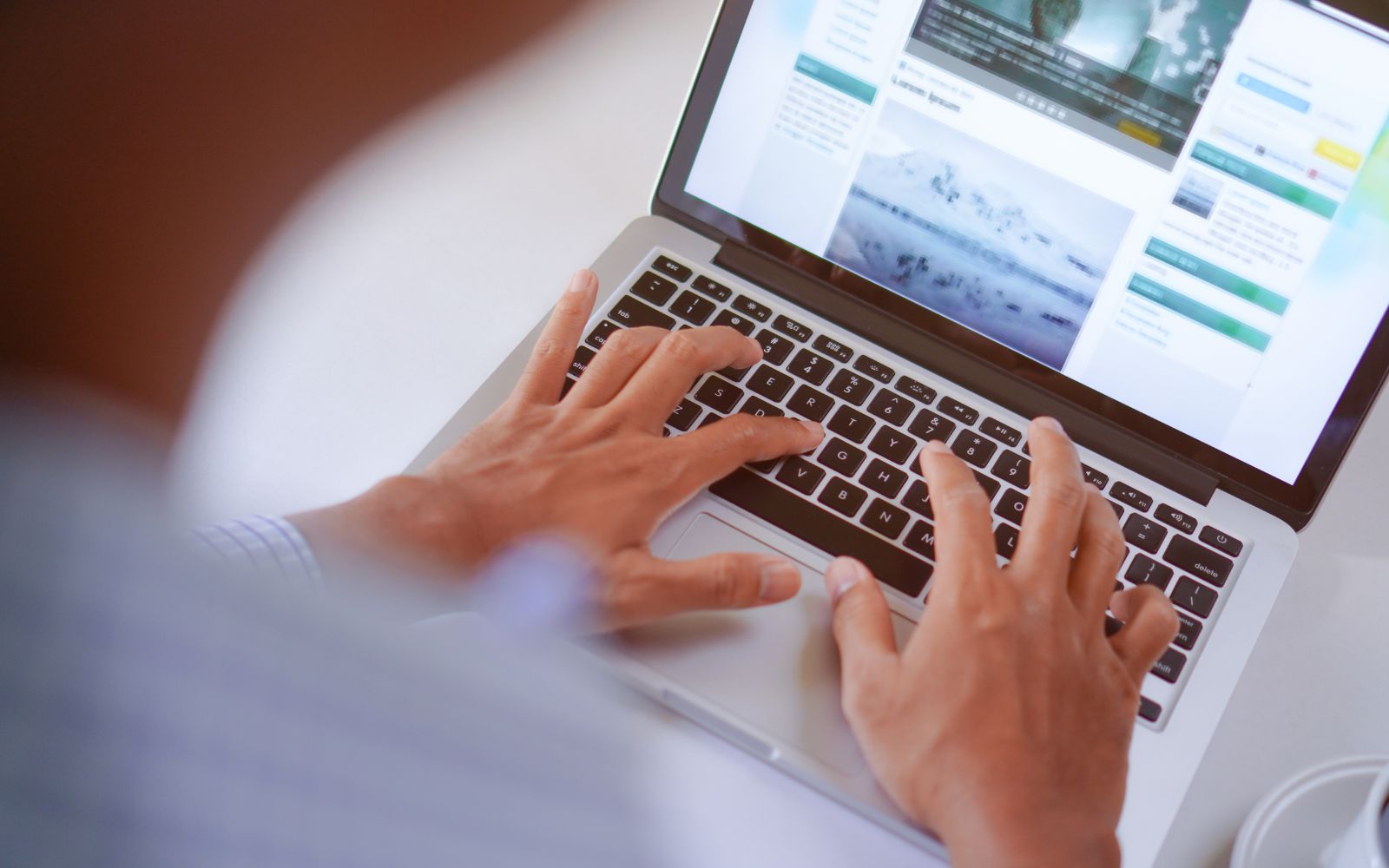 laptop screen showing content writing dashboard and analytics reflecting changes after the March 2026 Google update